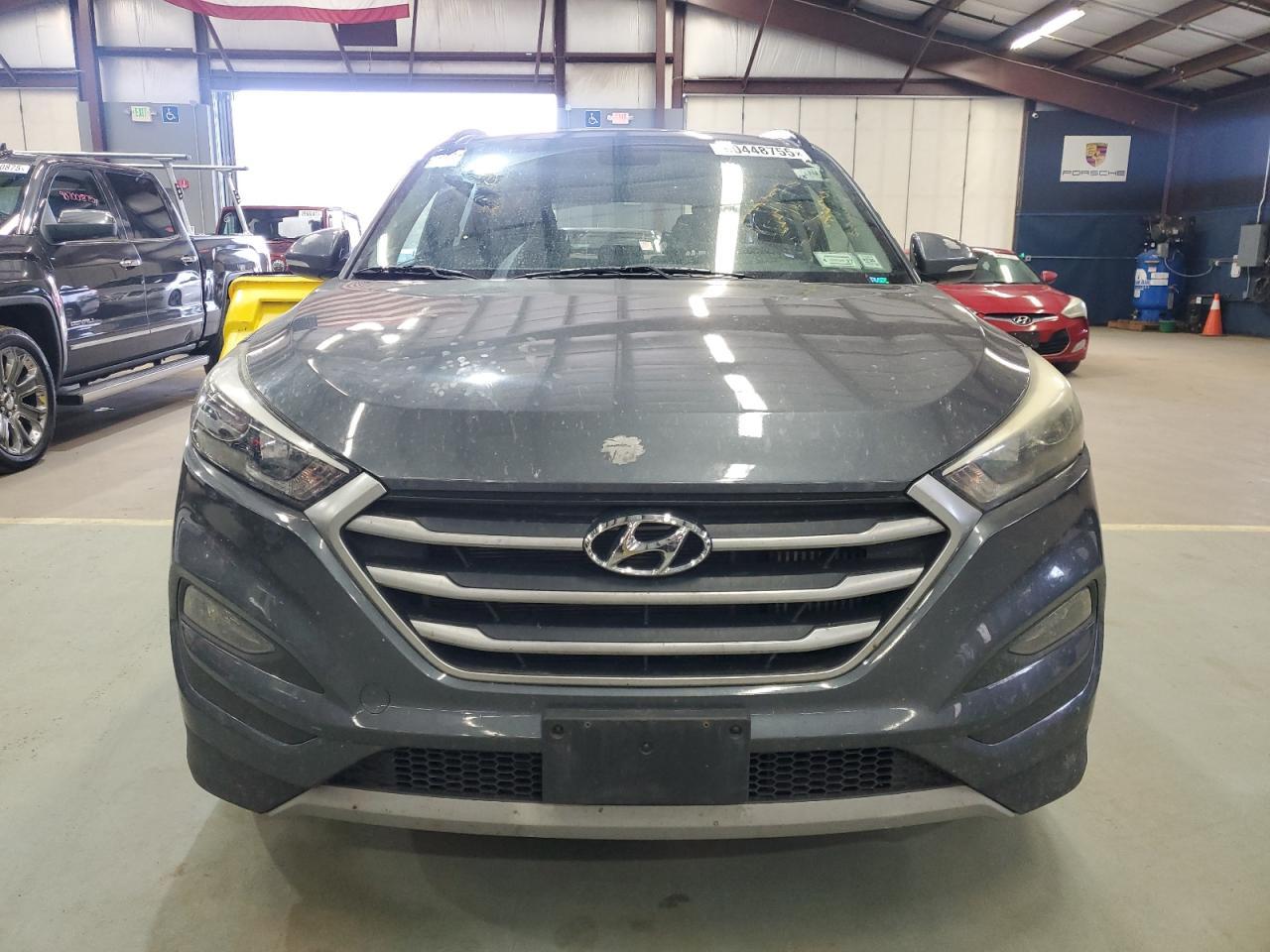 2018 HYUNDAI TUCSON