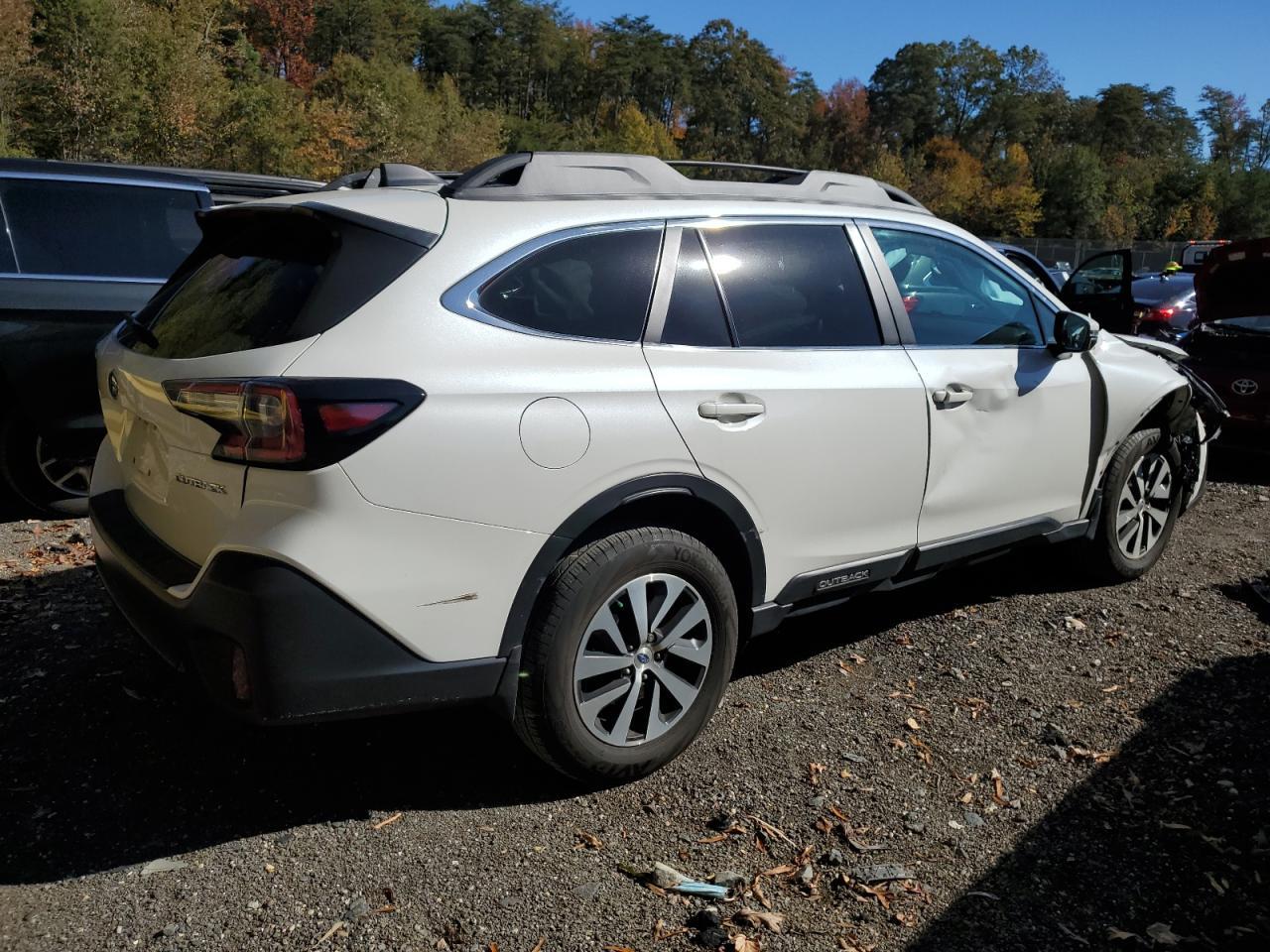 2020 SUBARU Outback