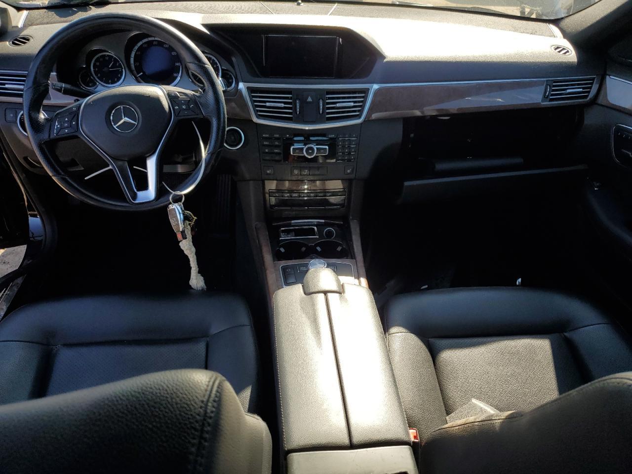 2013 MERCEDES-BENZ E-Class