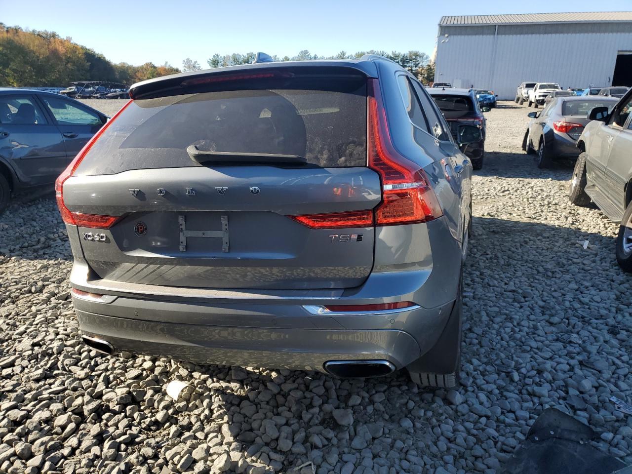 2018 VOLVO XC60