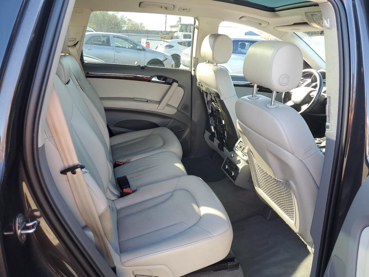 2013 AUDI Q7
