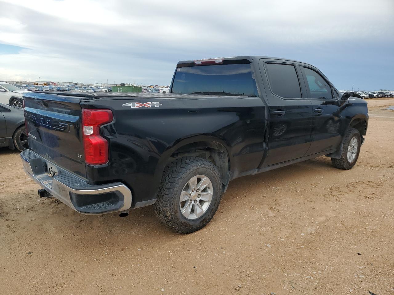 2023 CHEVROLET Silverado