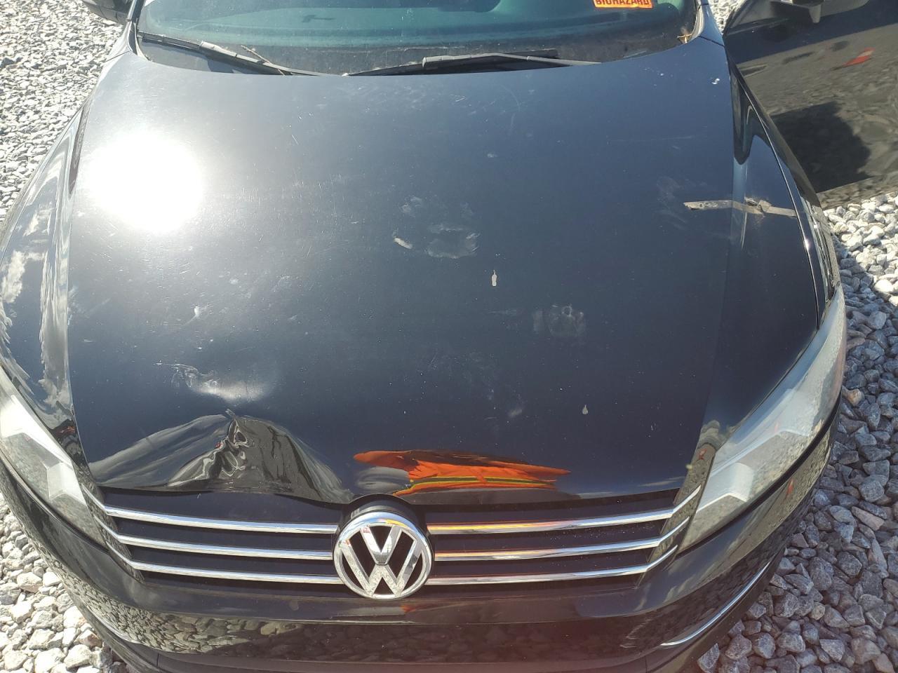 2015 VOLKSWAGEN Passat