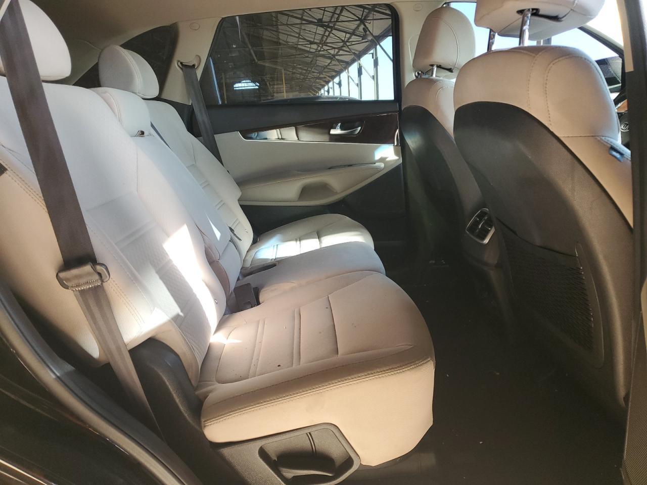 2018 KIA SORENTO