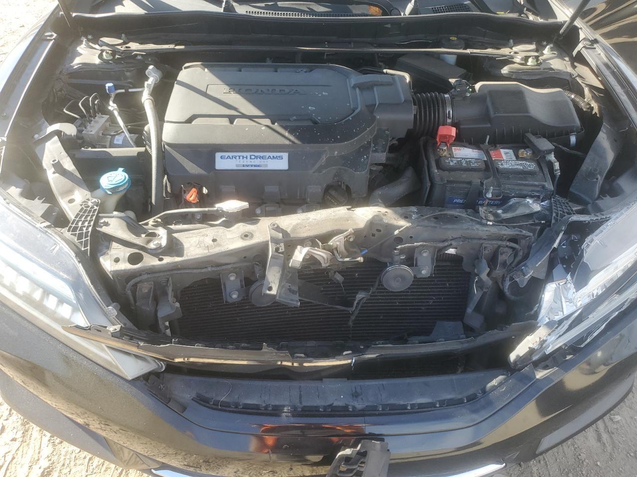 2017 HONDA ACCORD
