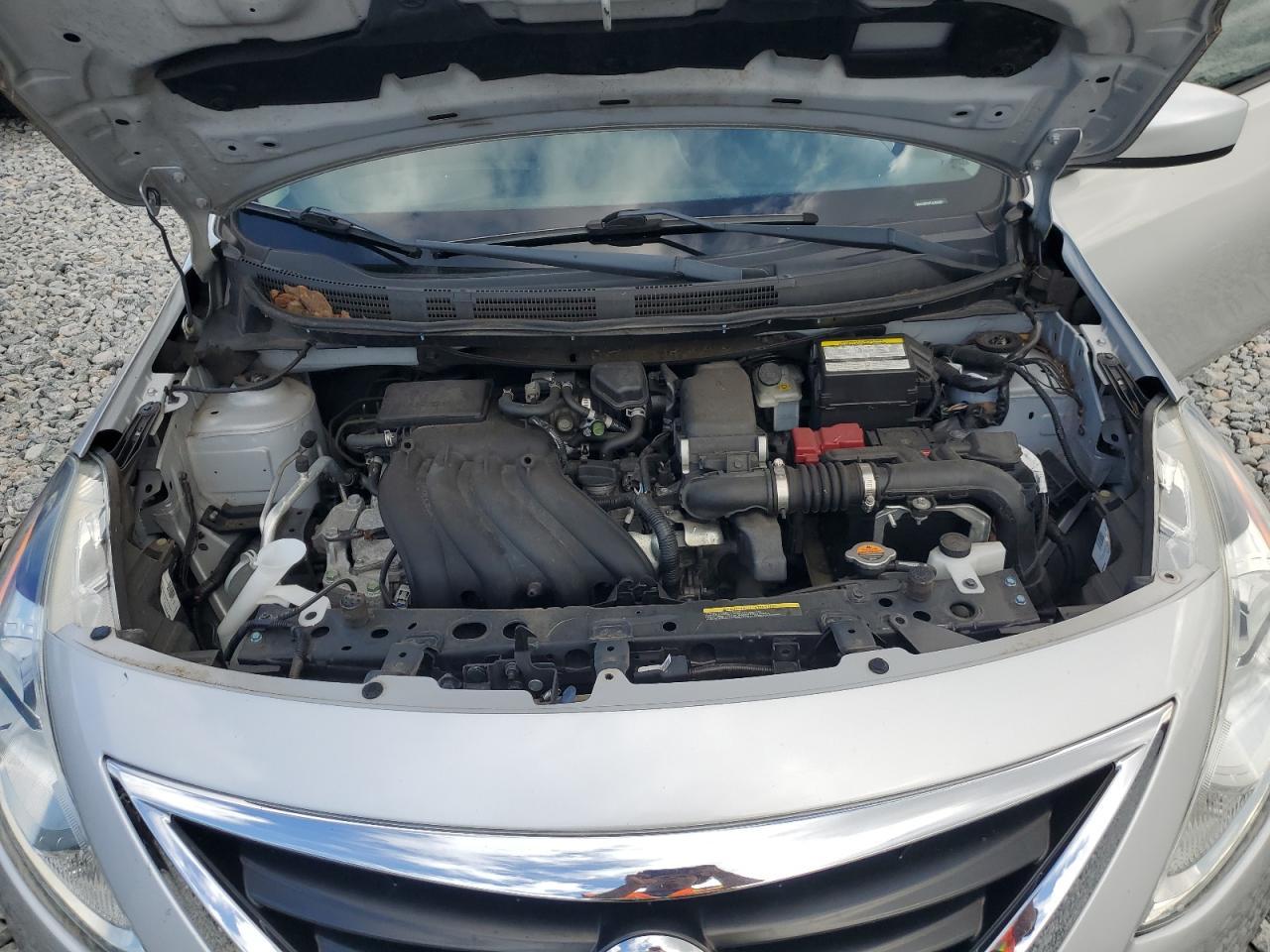 2018 NISSAN VERSA