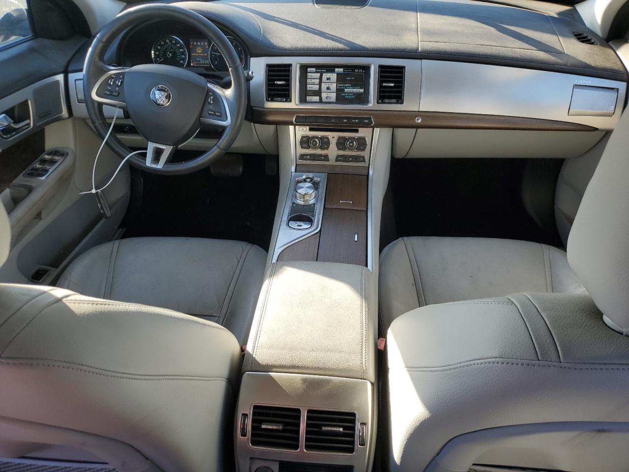 2015 JAGUAR XF