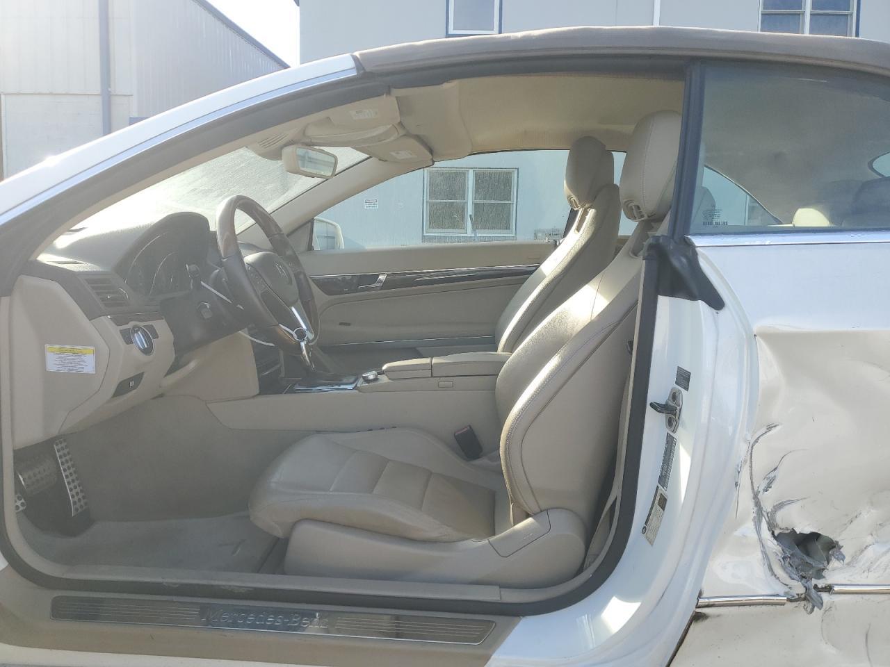 2013 MERCEDES-BENZ E-Class