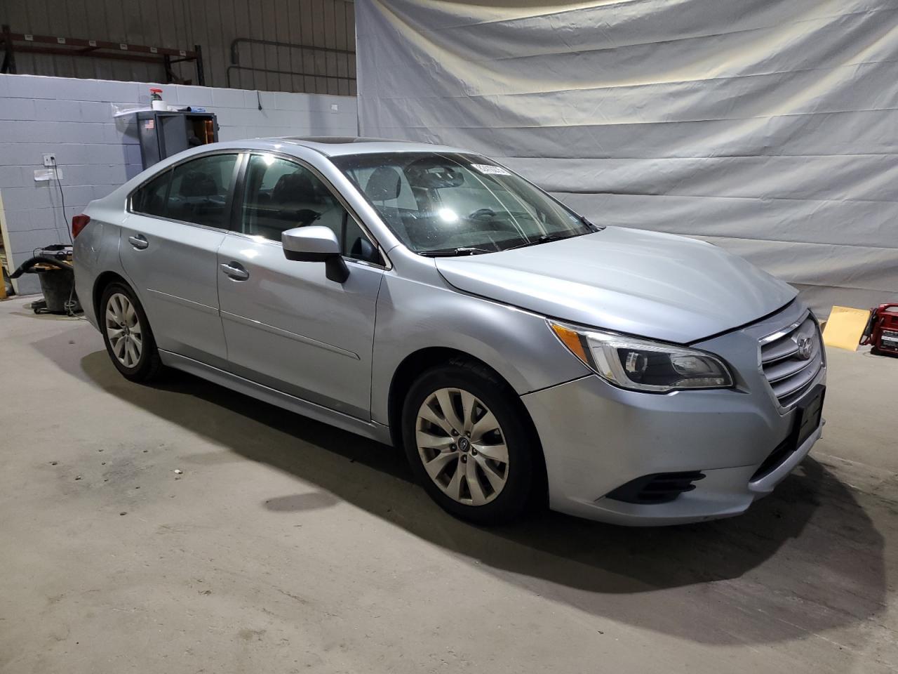 2016 SUBARU Legacy