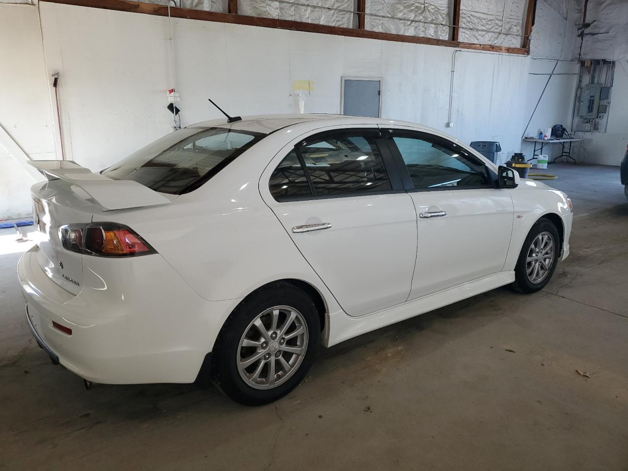 2013 MITSUBISHI LANCER