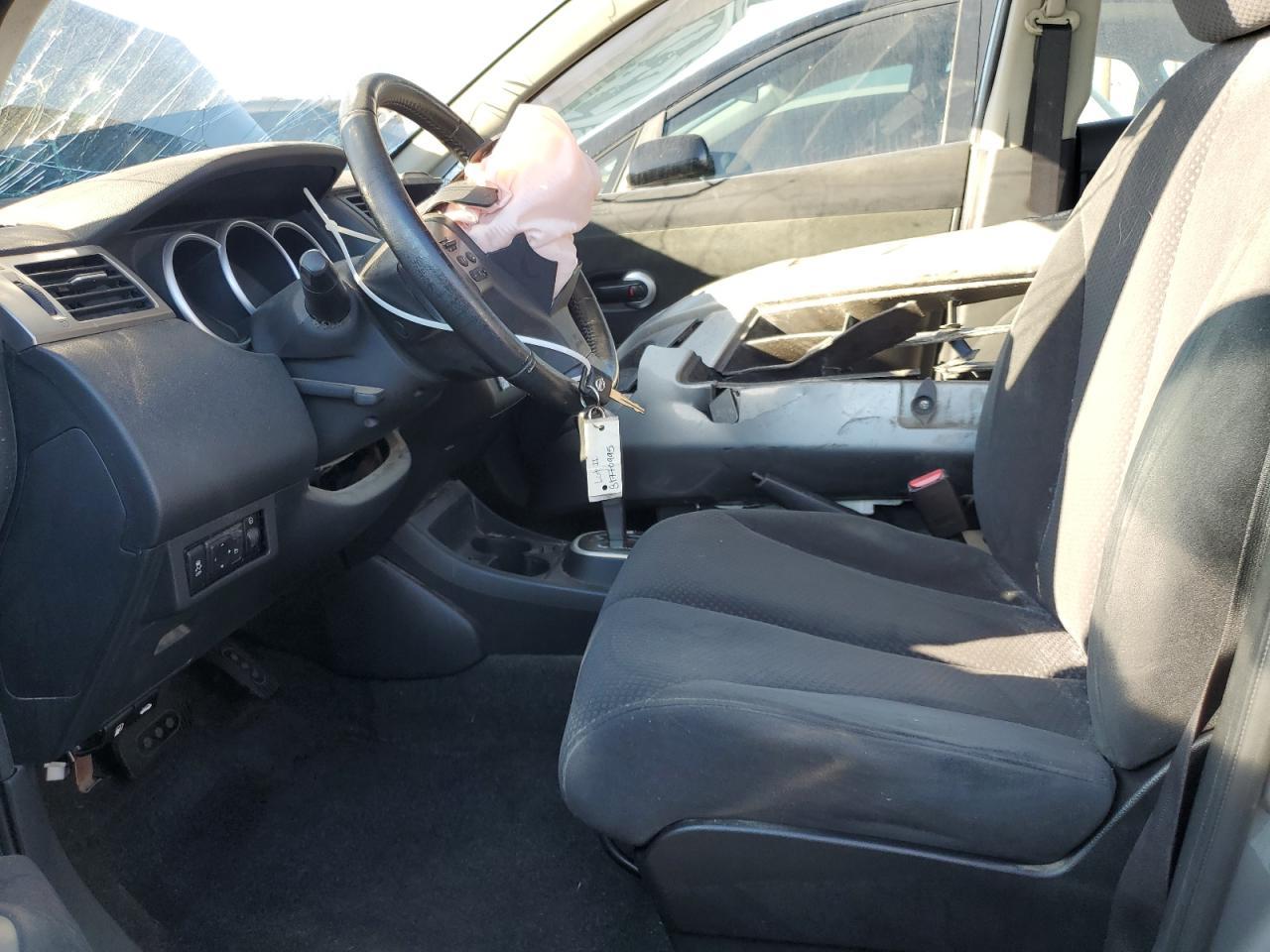 2012 NISSAN VERSA