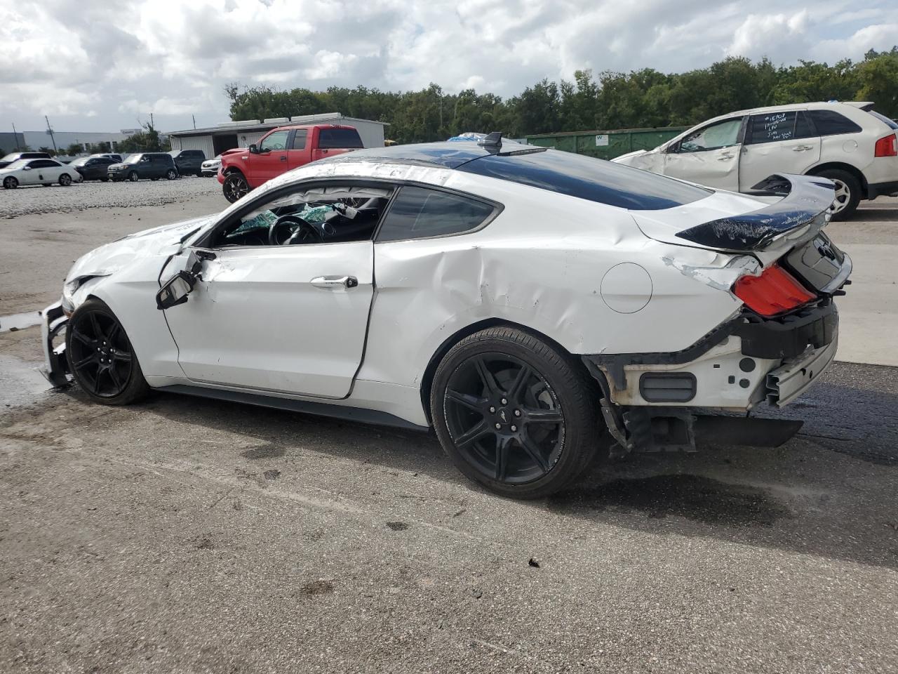 2020 FORD MUSTANG