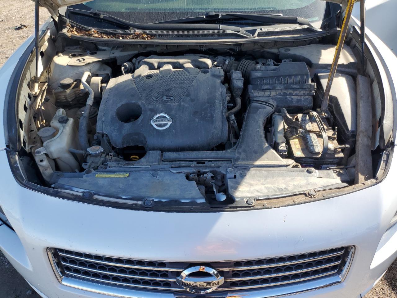 2009 NISSAN Maxima