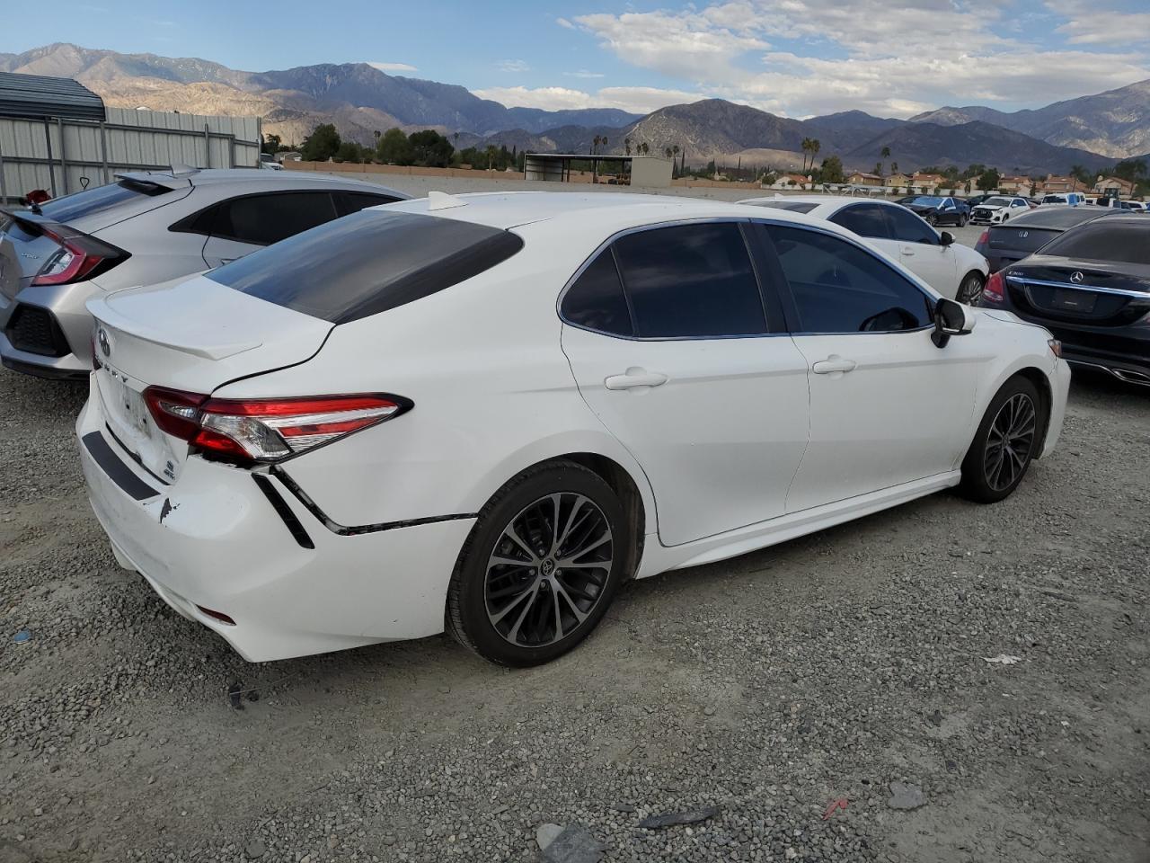 2020 TOYOTA CAMRY