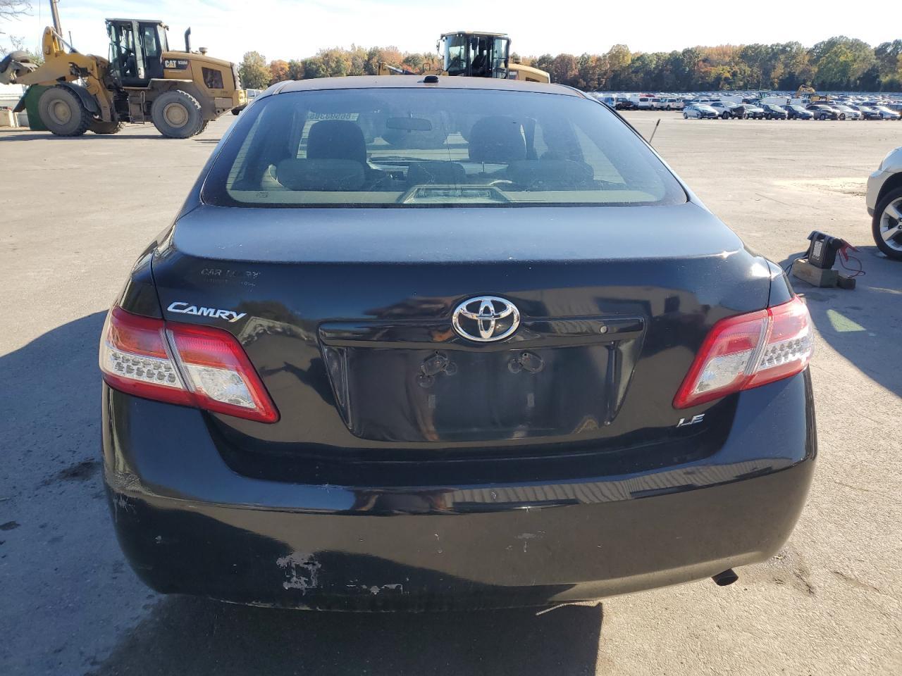 2010 TOYOTA CAMRY