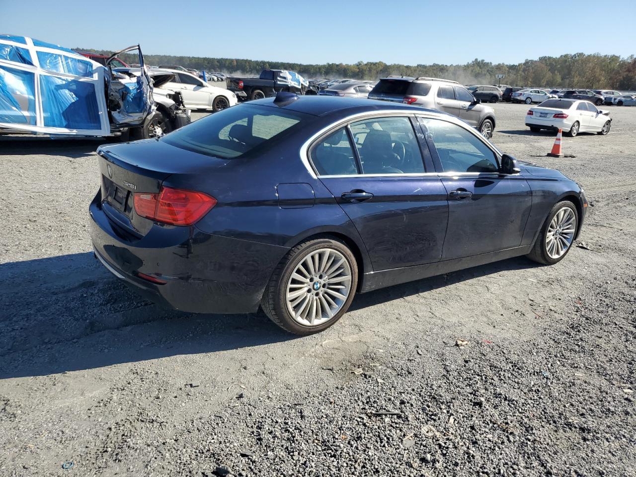 2013 BMW 3 SERIES