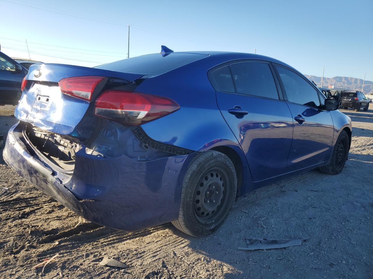 2017 KIA FORTE