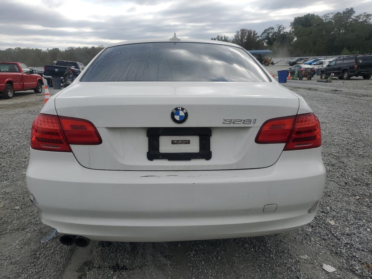 2013 BMW 3 SERIES