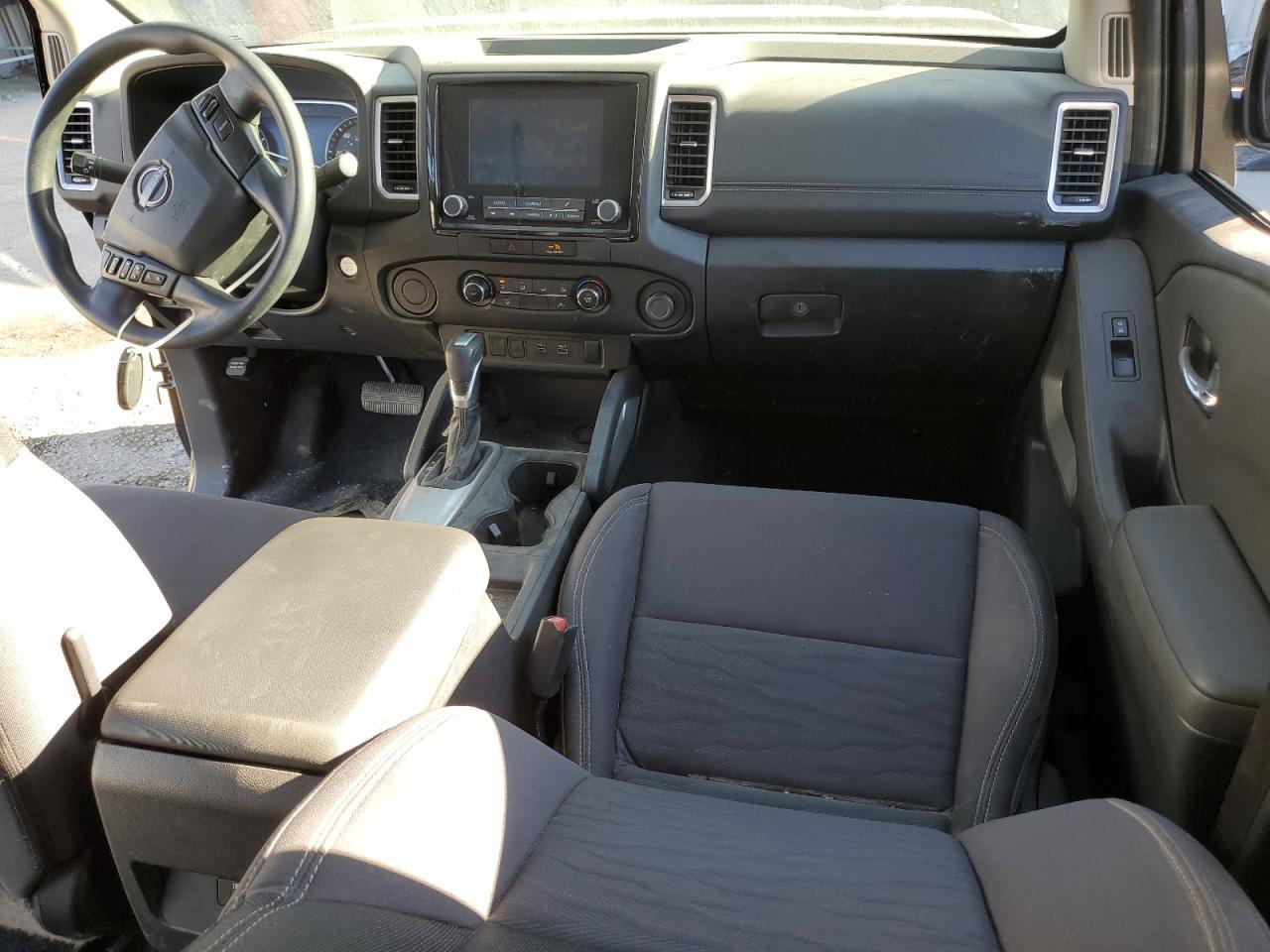 2022 NISSAN Frontier