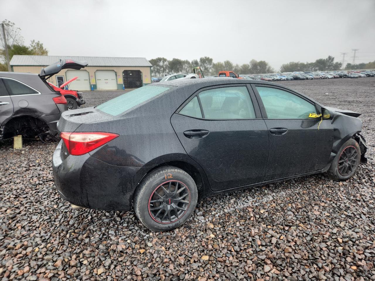 2017 TOYOTA COROLLA