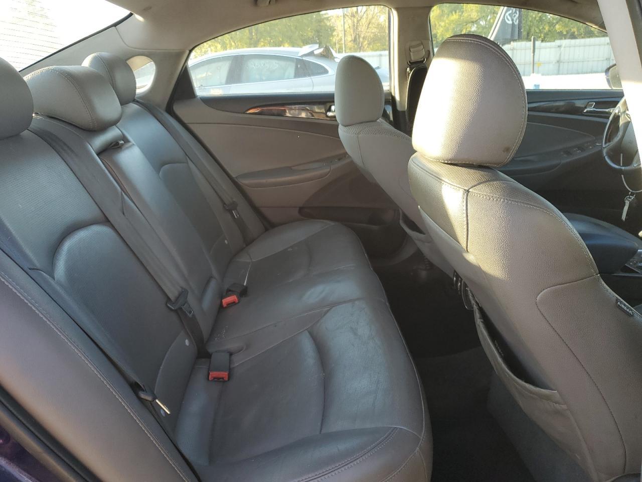2013 HYUNDAI SONATA