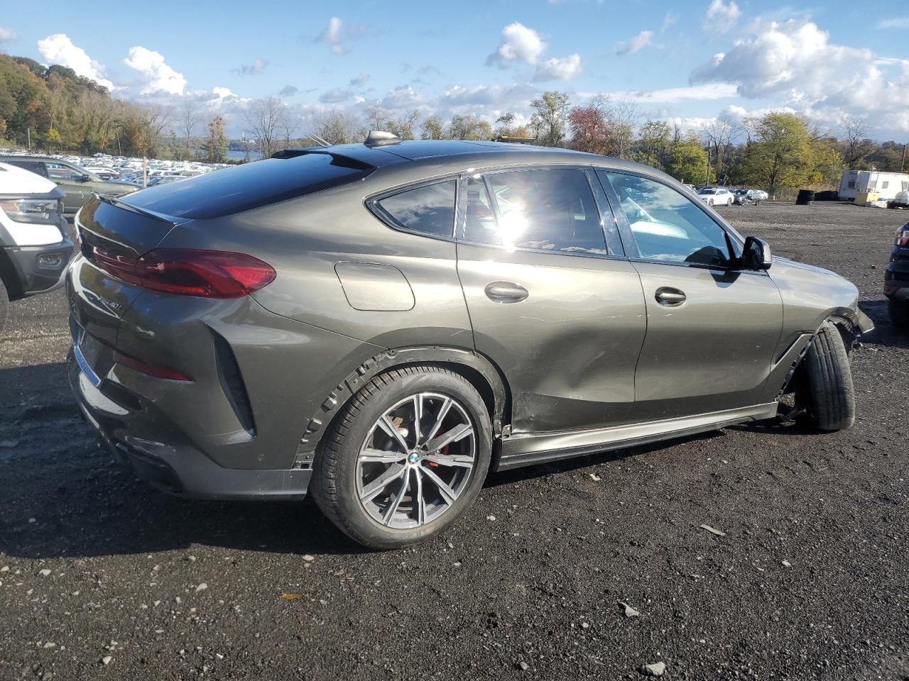 2021 BMW X6