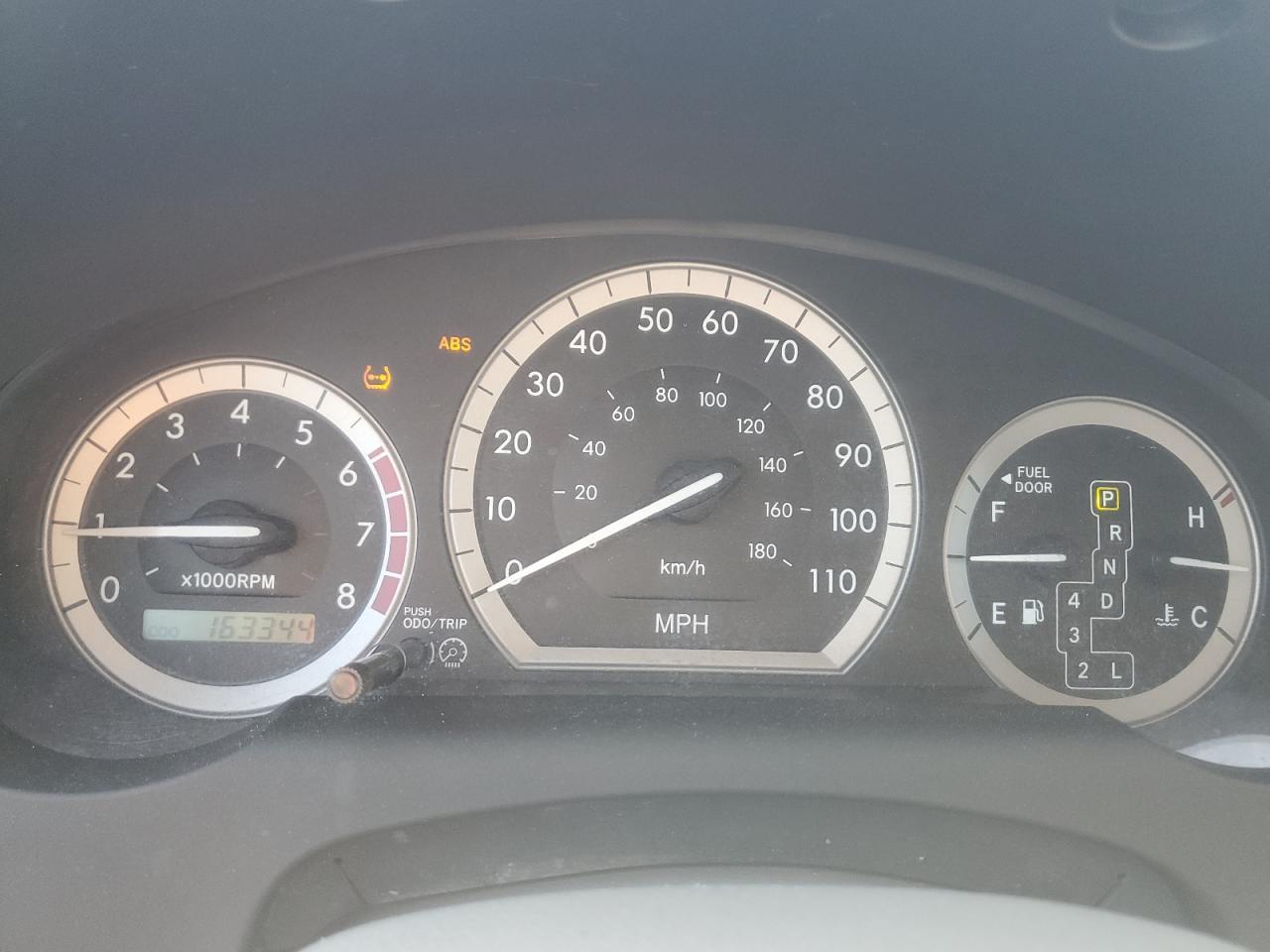 2004 TOYOTA SIENNA