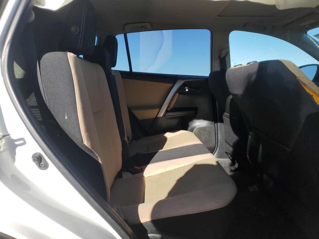 2016 TOYOTA RAV4