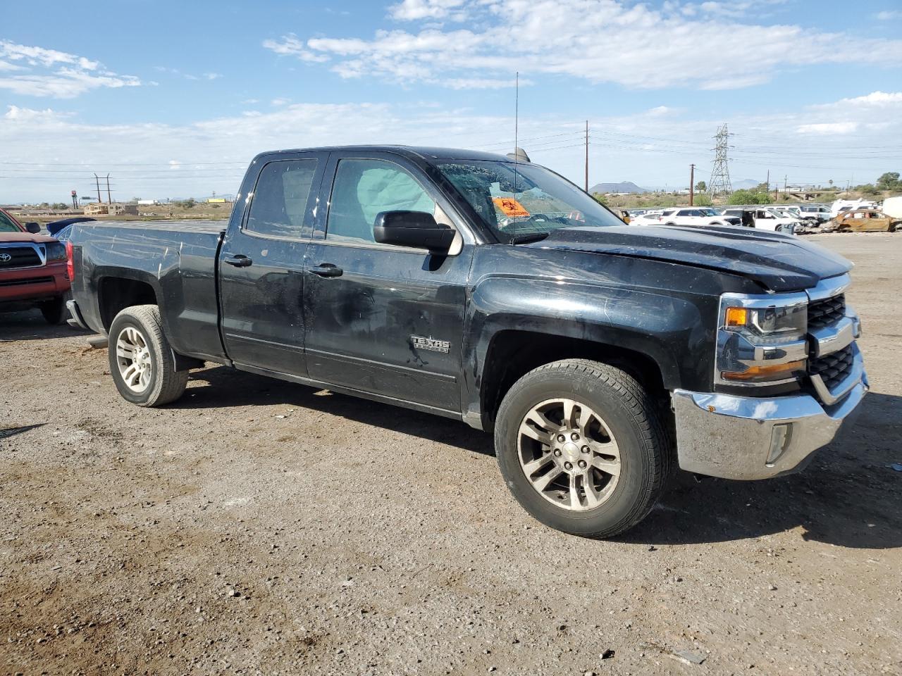 2017 CHEVROLET Silverado