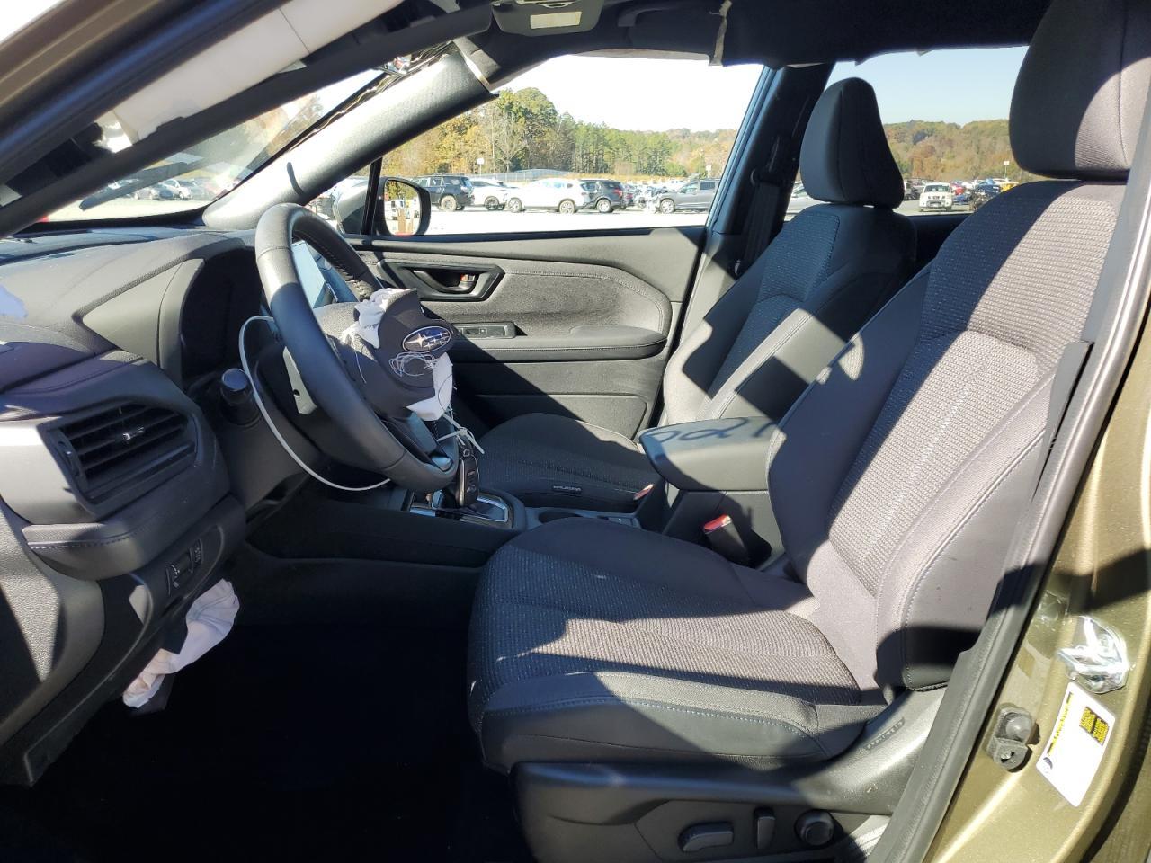 2025 SUBARU FORESTER