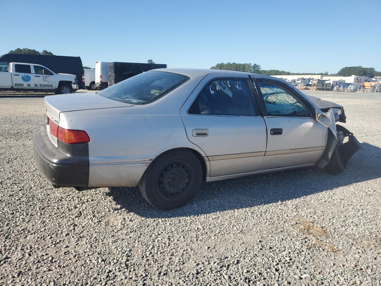 2000 TOYOTA CAMRY
