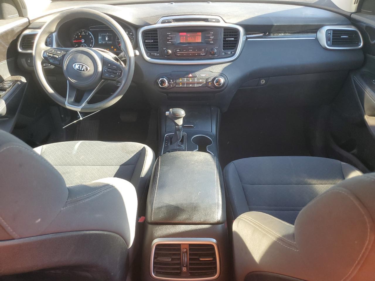 2017 KIA SORENTO