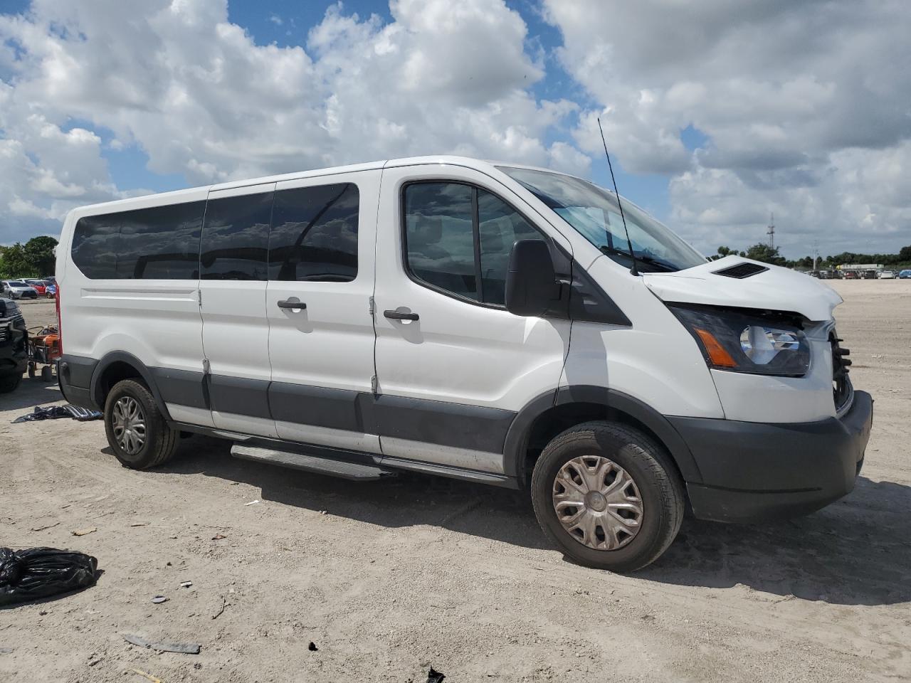 2019 FORD Transit