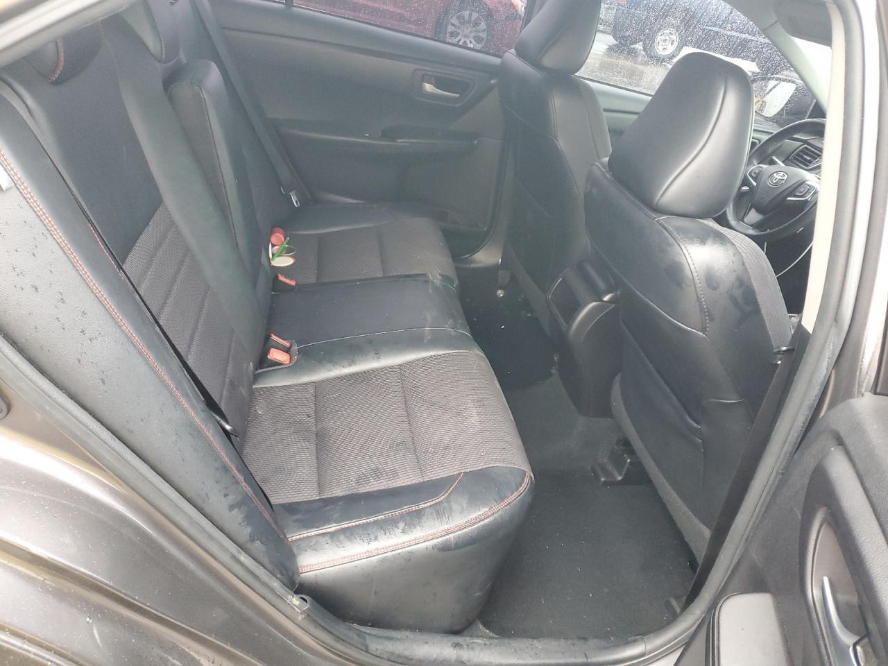 2017 TOYOTA CAMRY