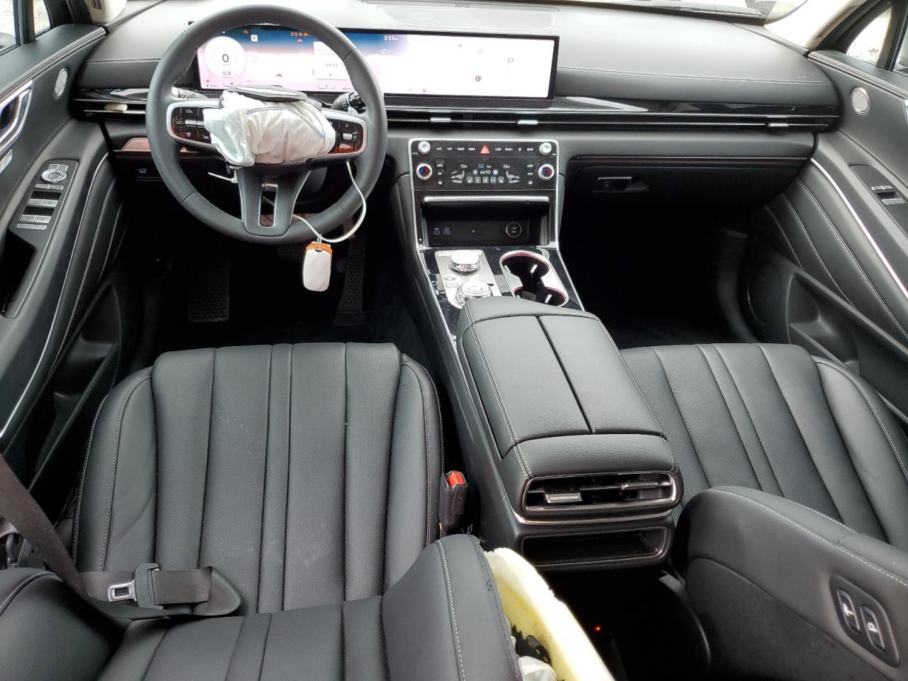 2025 GENESIS GV80