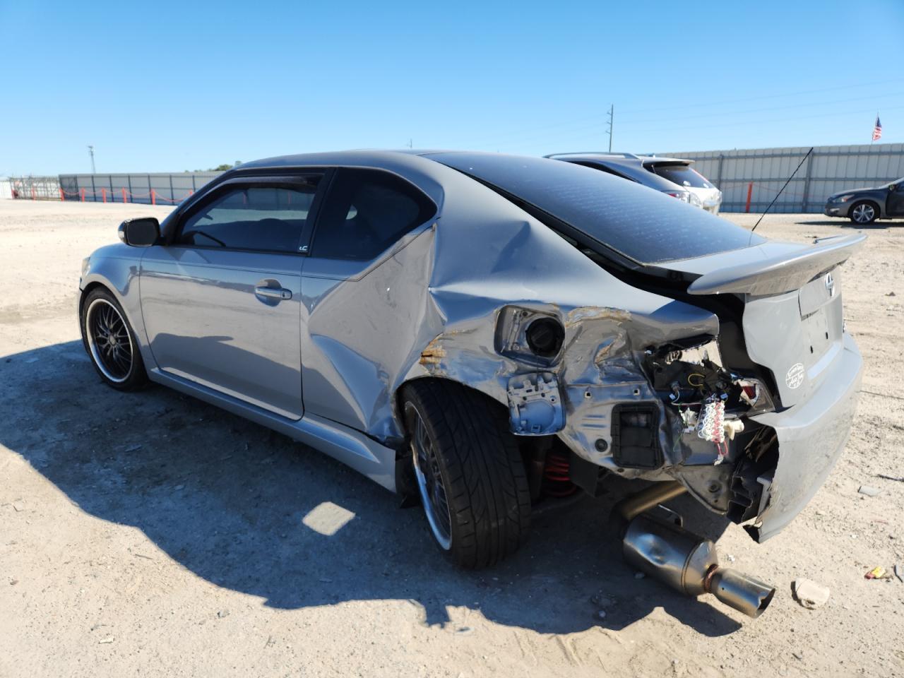 2011 TOYOTA SCION