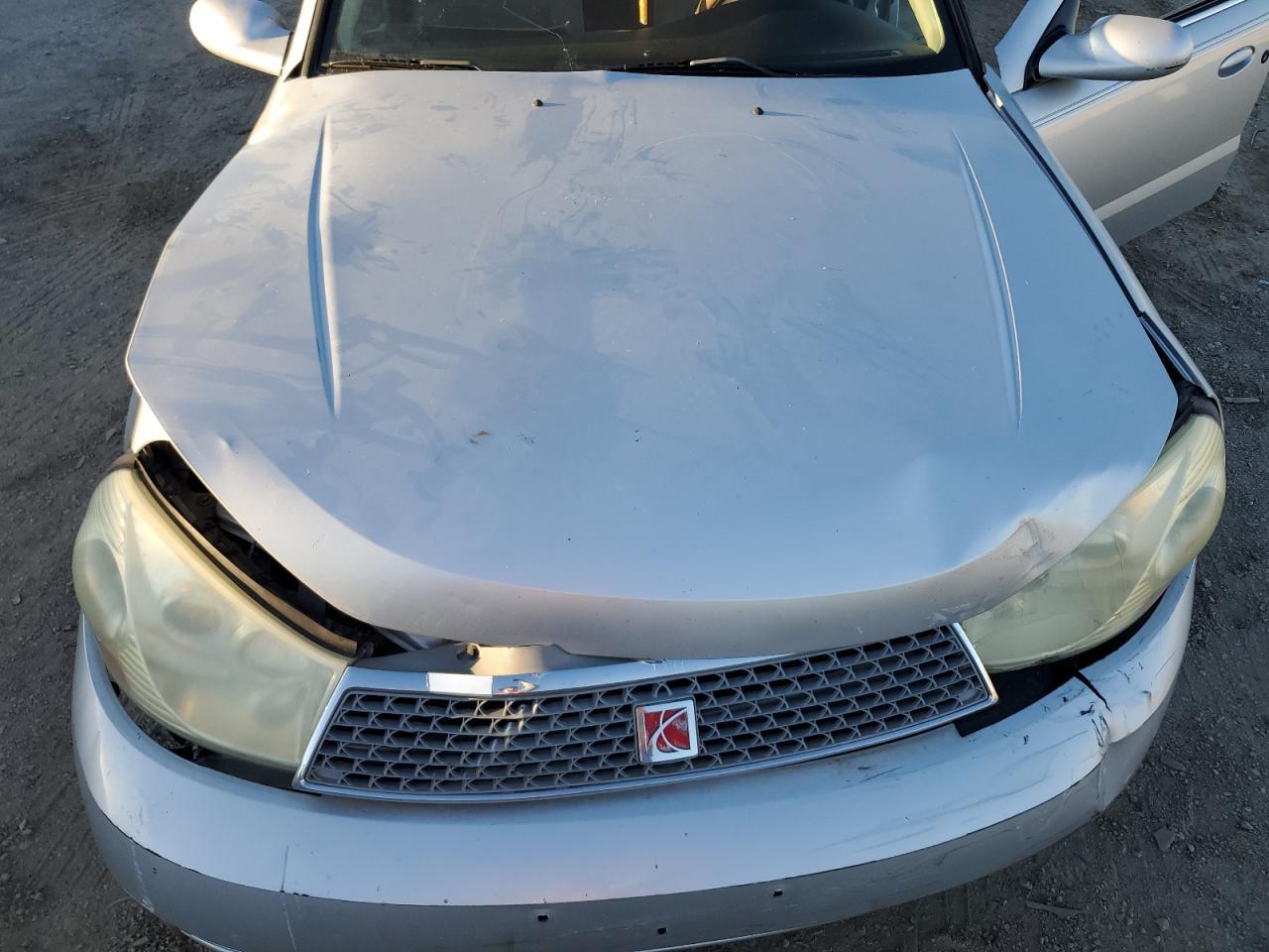 2003 SATURN L200