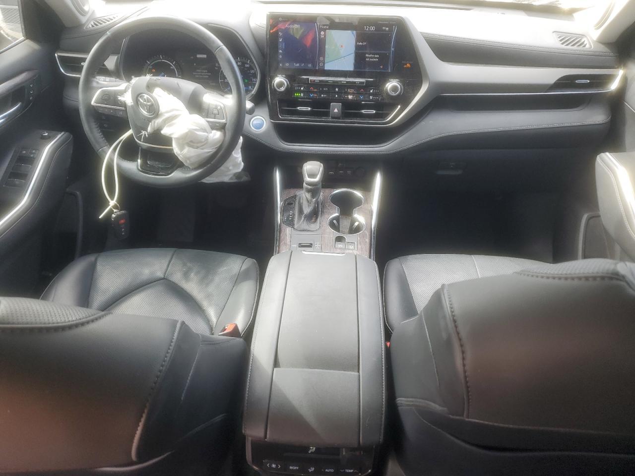 2021 TOYOTA HIGHLANDER