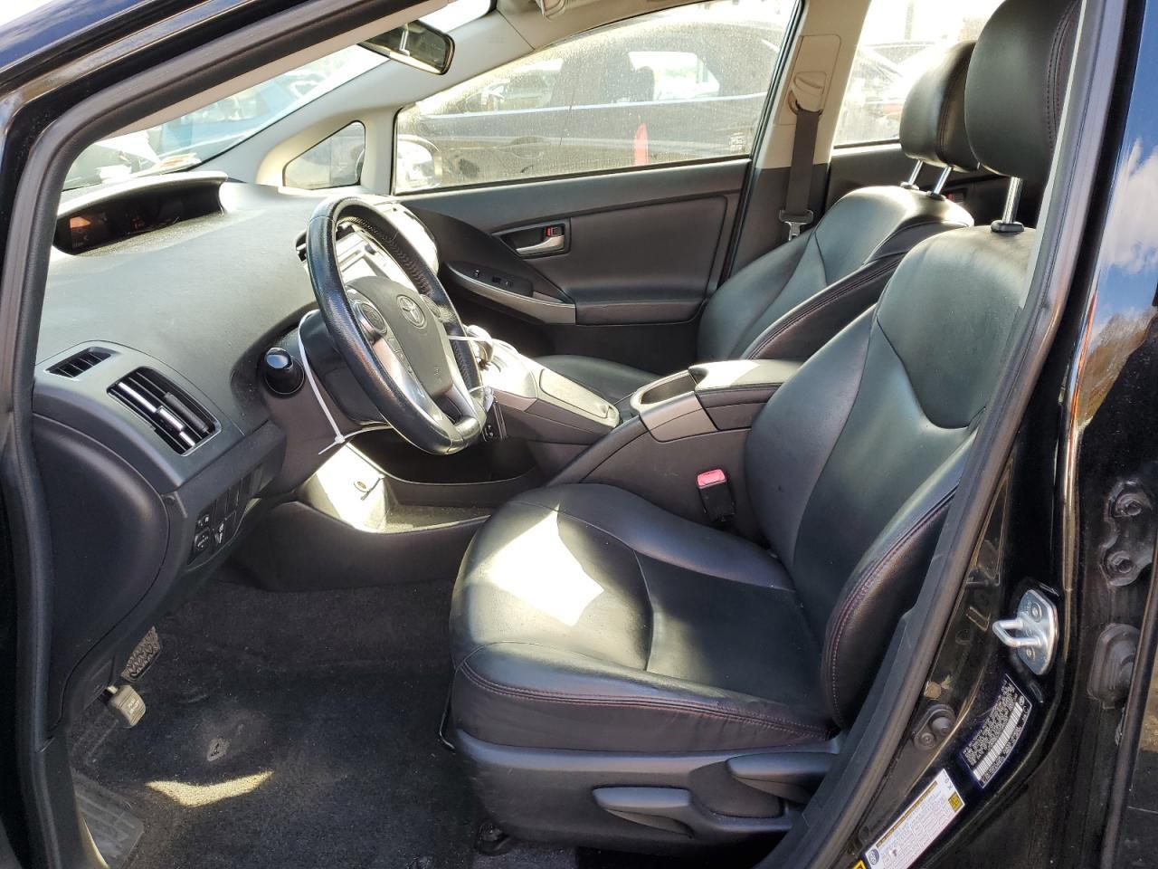 2013 TOYOTA PRIUS