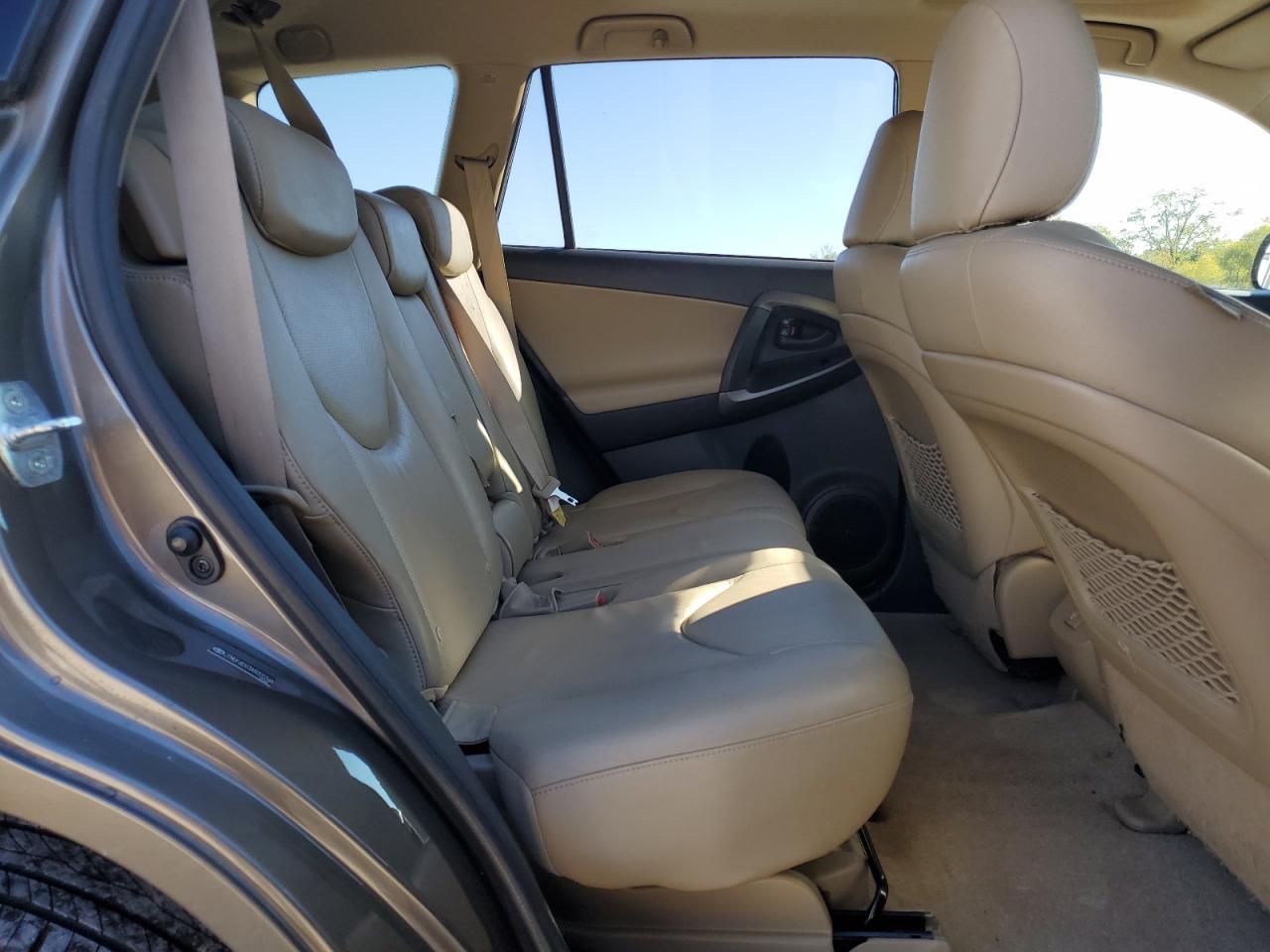 2010 TOYOTA RAV4