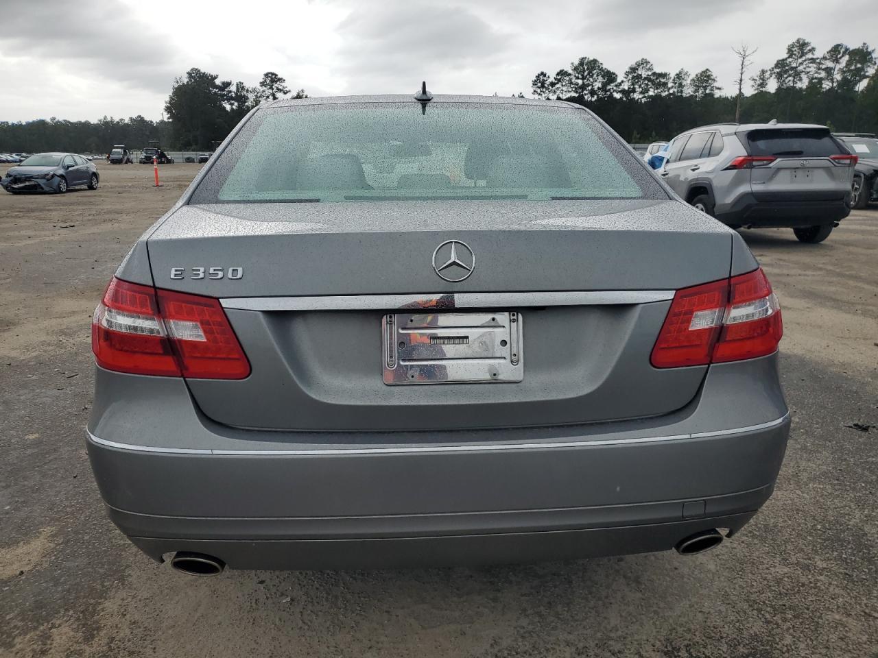2010 MERCEDES-BENZ E-Class