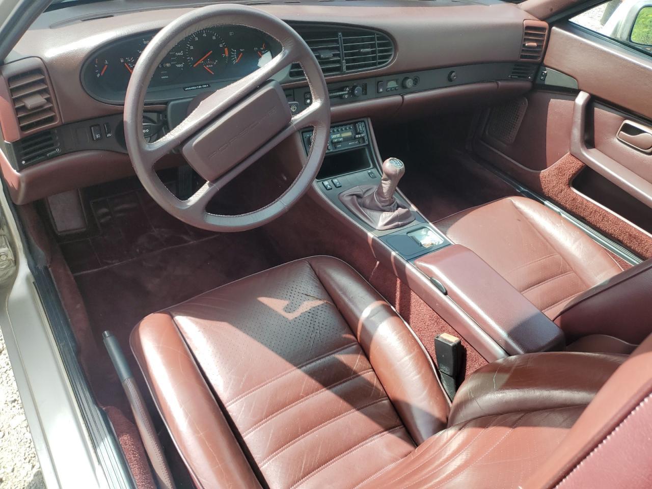 1986 PORSCHE 944