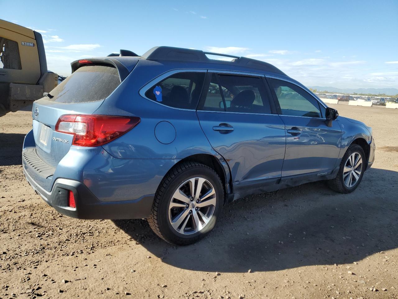 2018 SUBARU Outback