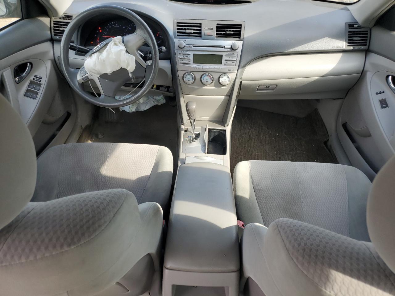 2011 TOYOTA CAMRY