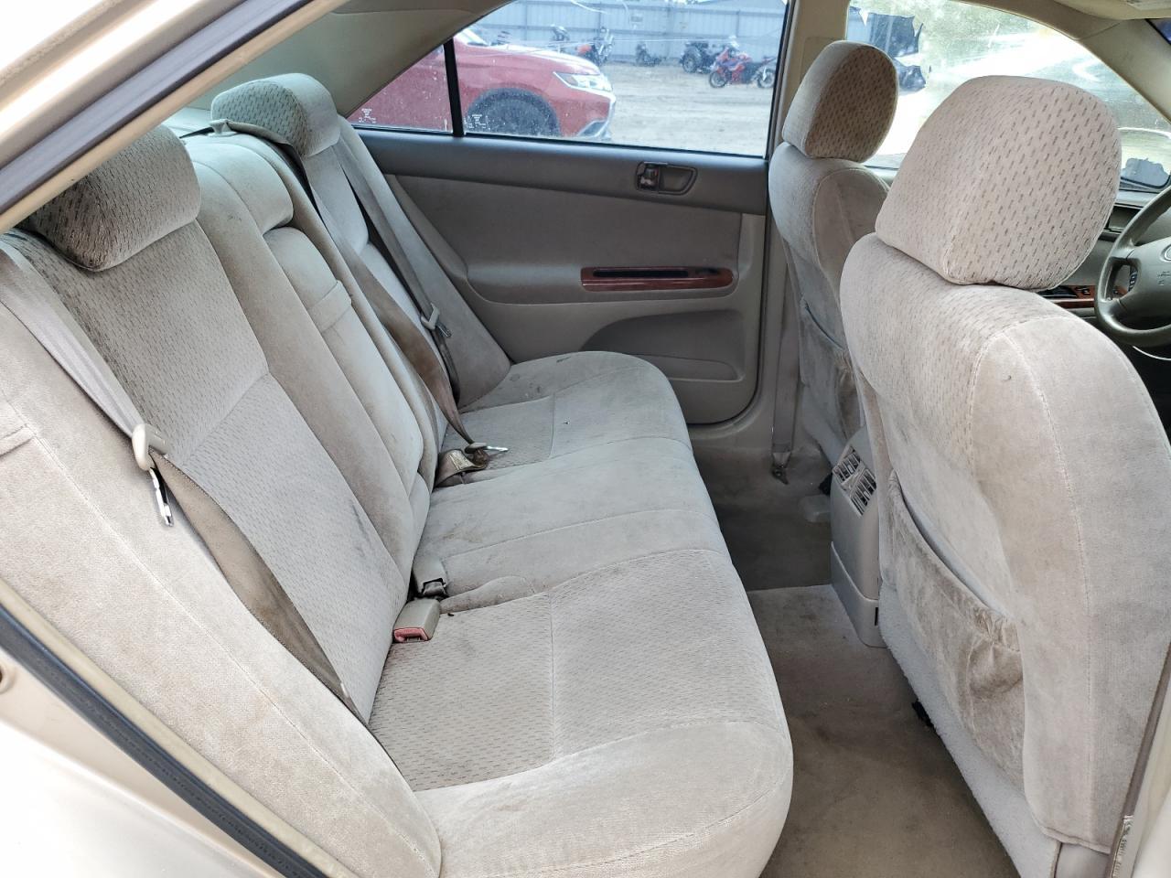 2004 TOYOTA CAMRY