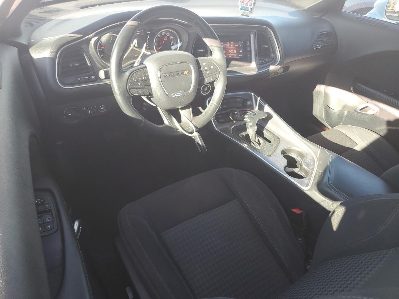 2017 DODGE Challenger