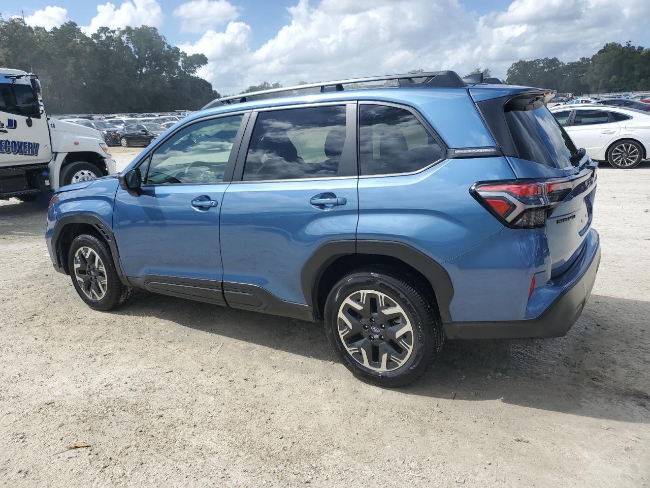 2025 SUBARU FORESTER