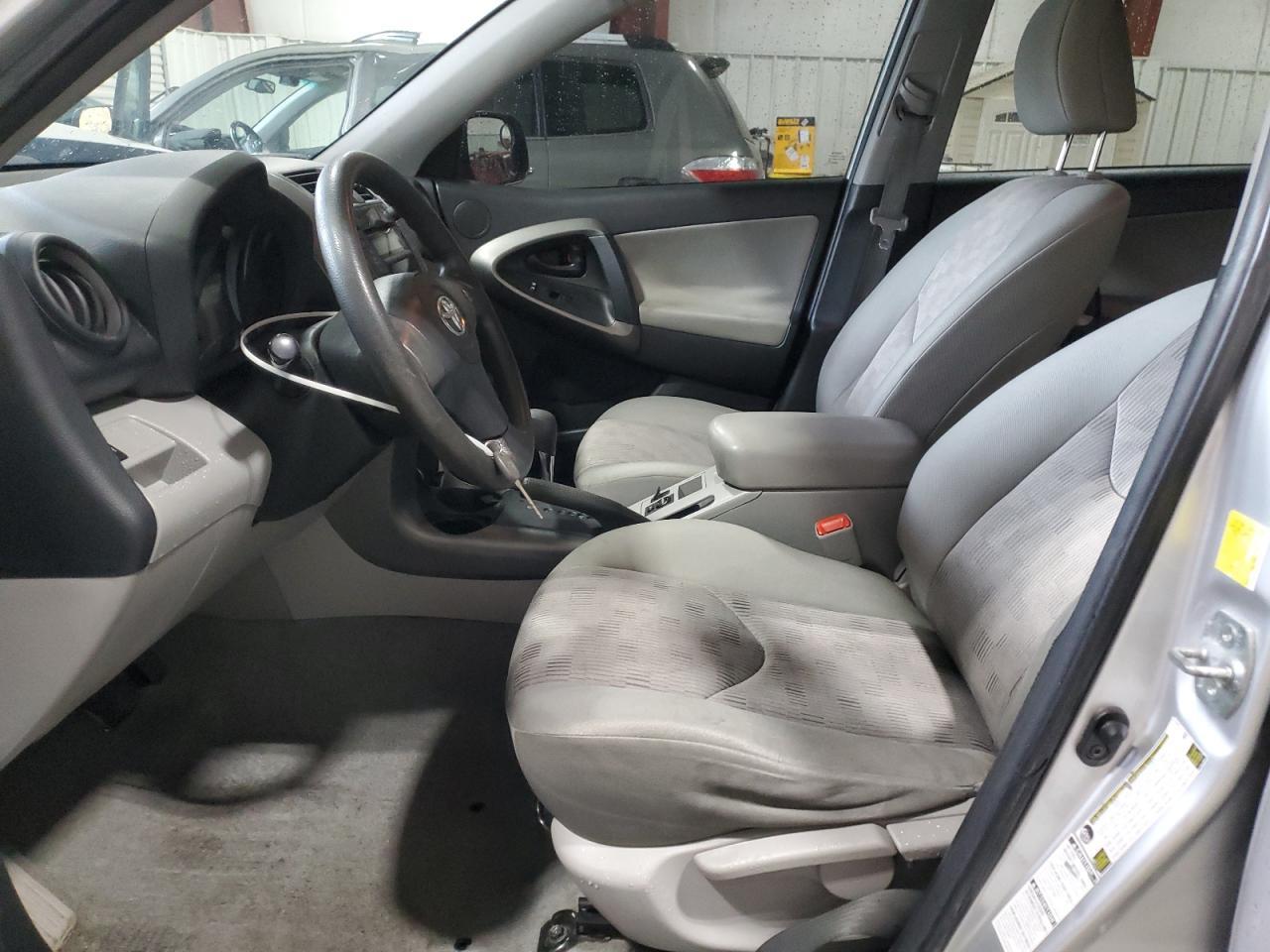 2011 TOYOTA RAV4