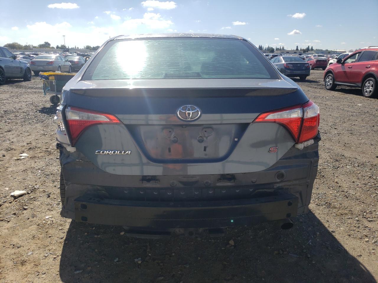 2015 TOYOTA COROLLA