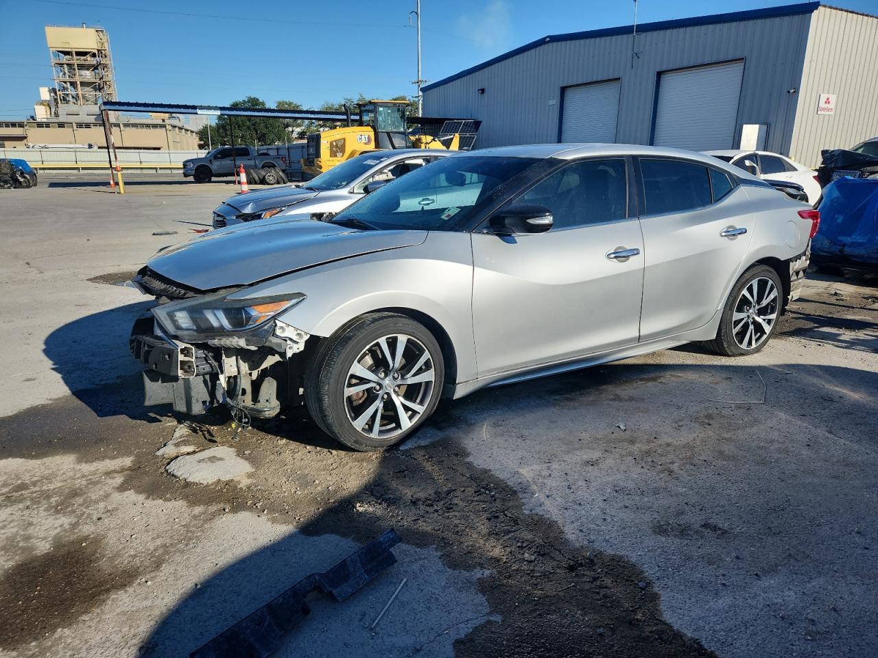 2017 NISSAN Maxima